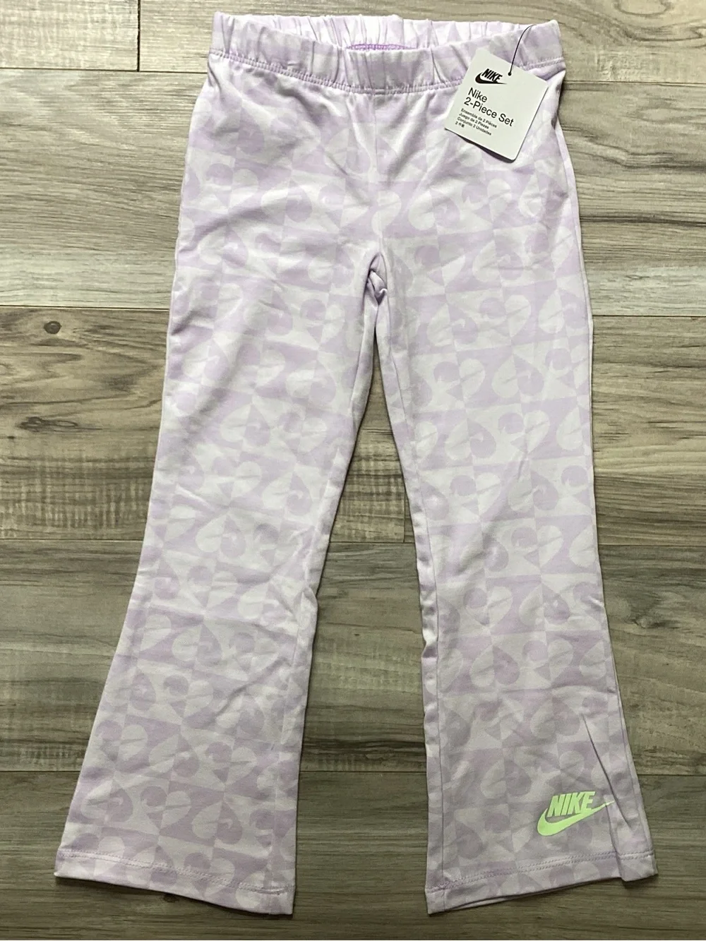 Nike girls Jacket & flare Leggings Set size 5(NWT) ~PRICE FIRM, NO OFFERS~ - Picture 3 of 4
